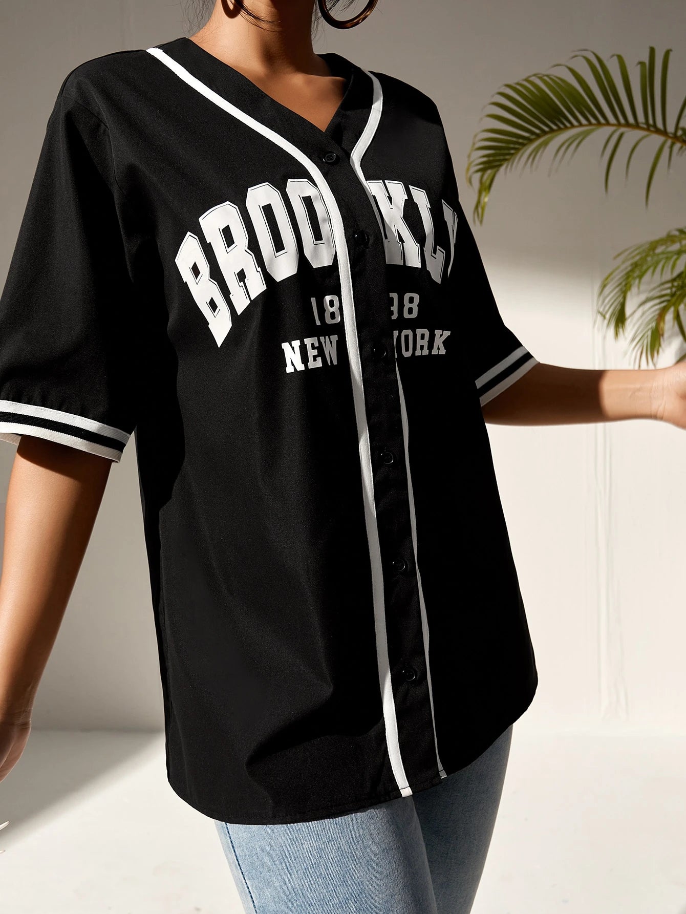 Graphic Striped Trim Baseball Shirt