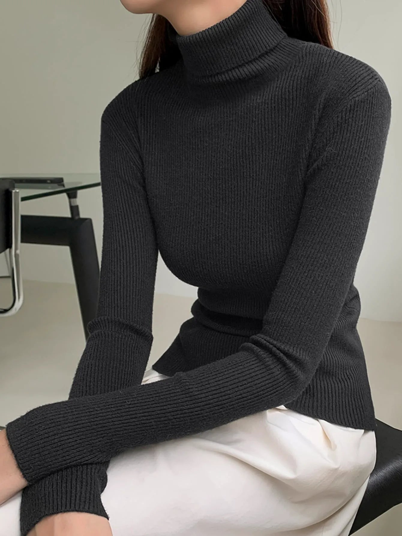 Ribbed  Knit Turtleneck