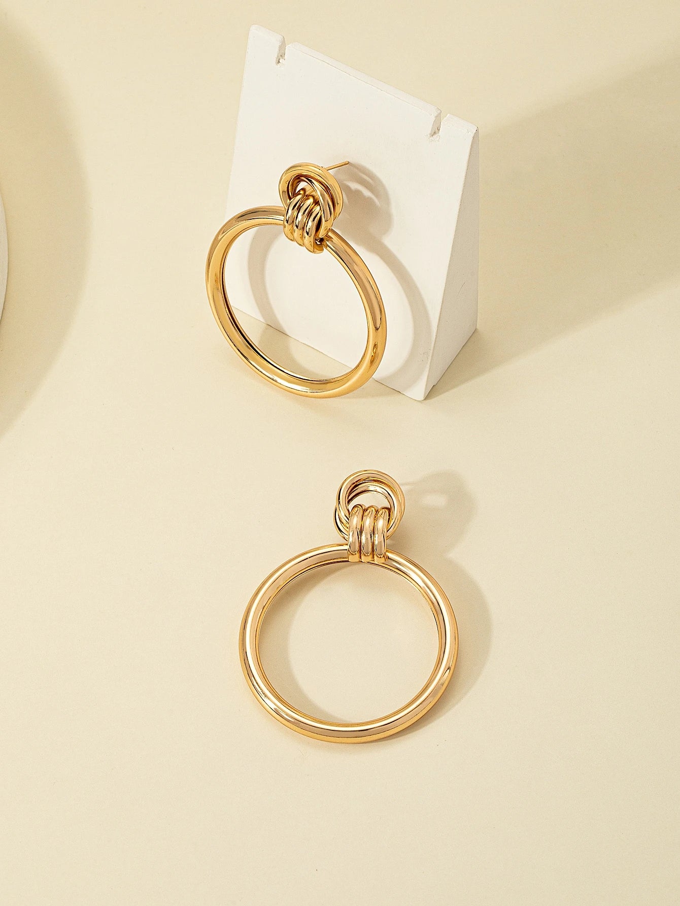 FAVEN Gold hoop earring