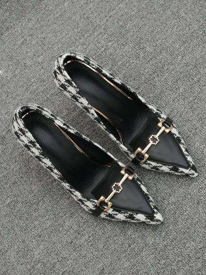 Pyramid Heeled Court Pumps