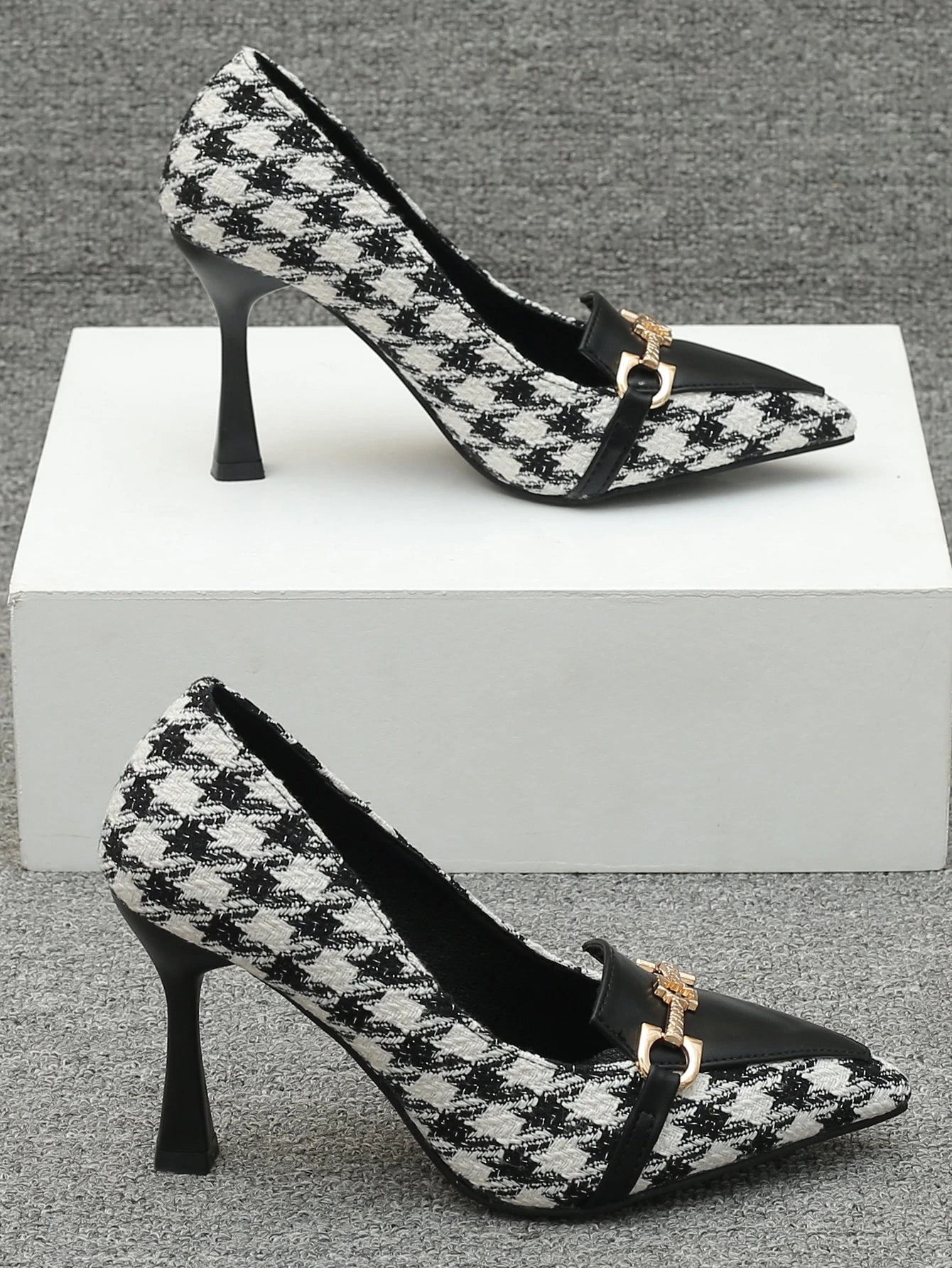 Pyramid Heeled Court Pumps