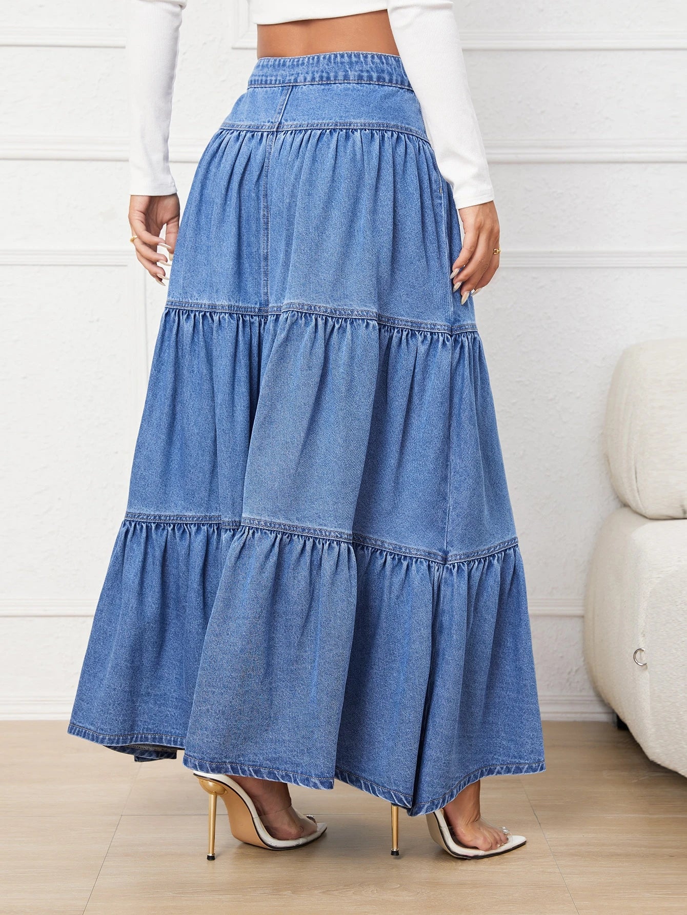 Fly Buttons Layered Hem Denim Skirt