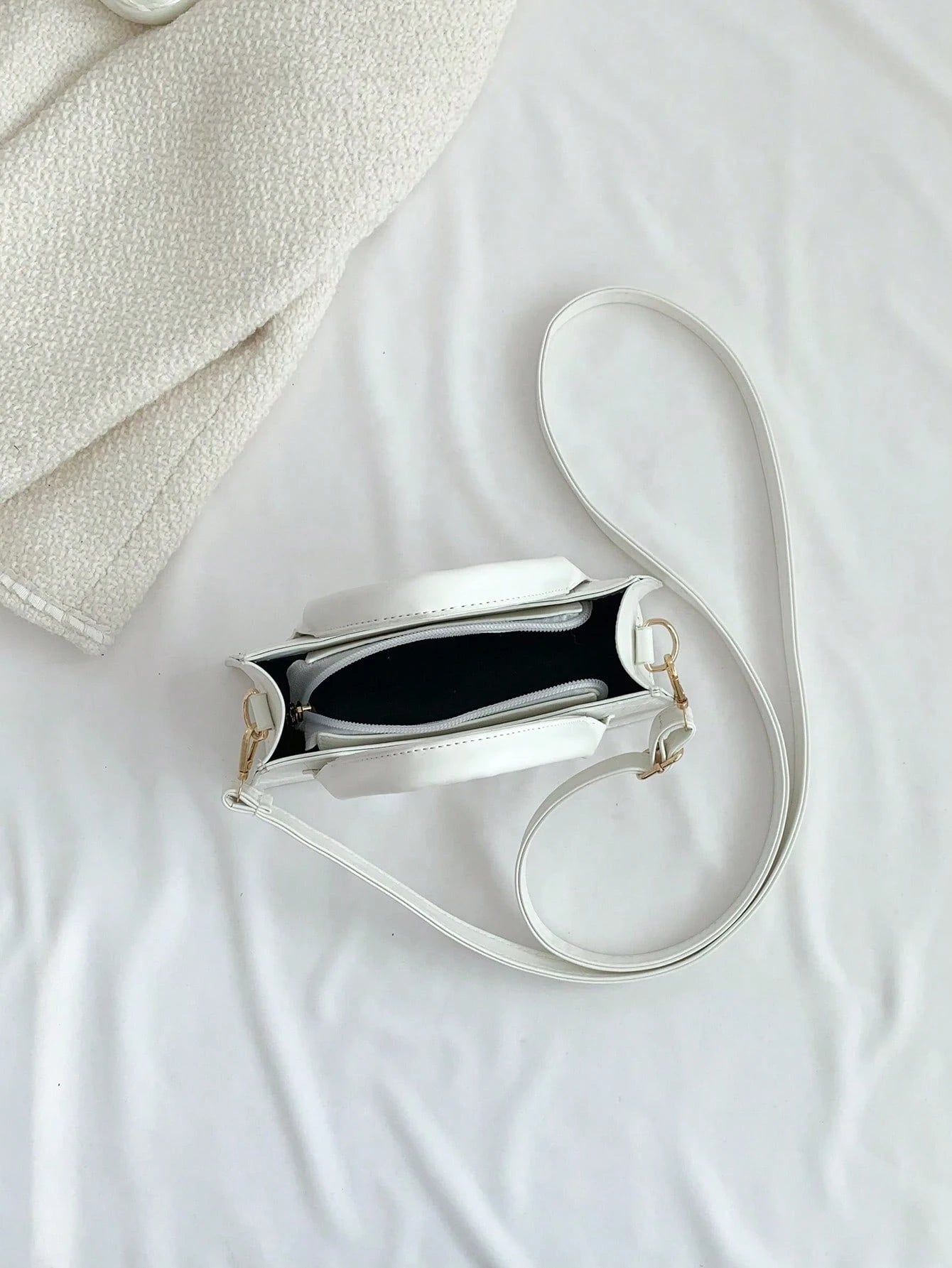 Retro Minimalist Style Fashion Handbag