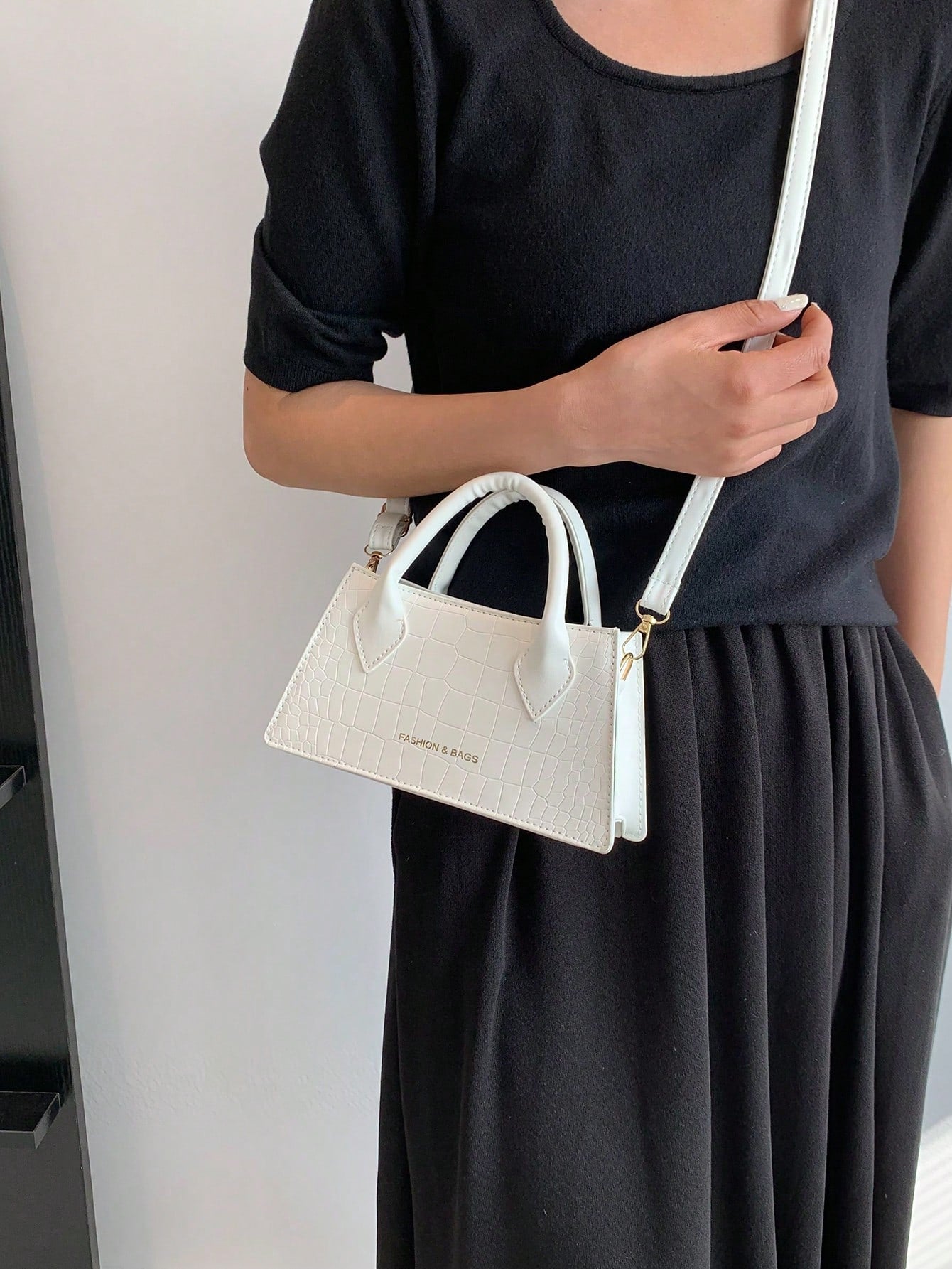 Retro Minimalist Style Fashion Handbag