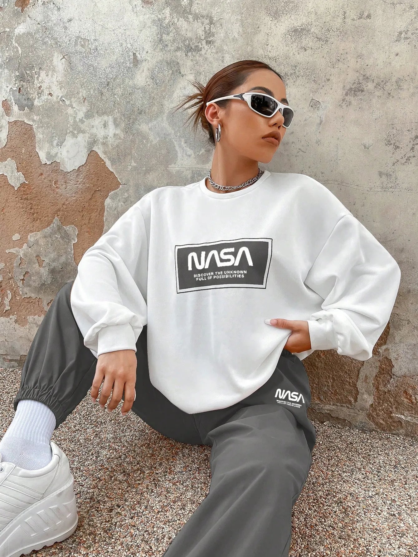 Graphic Drop Shoulder Sweatshirt & Sweatpants