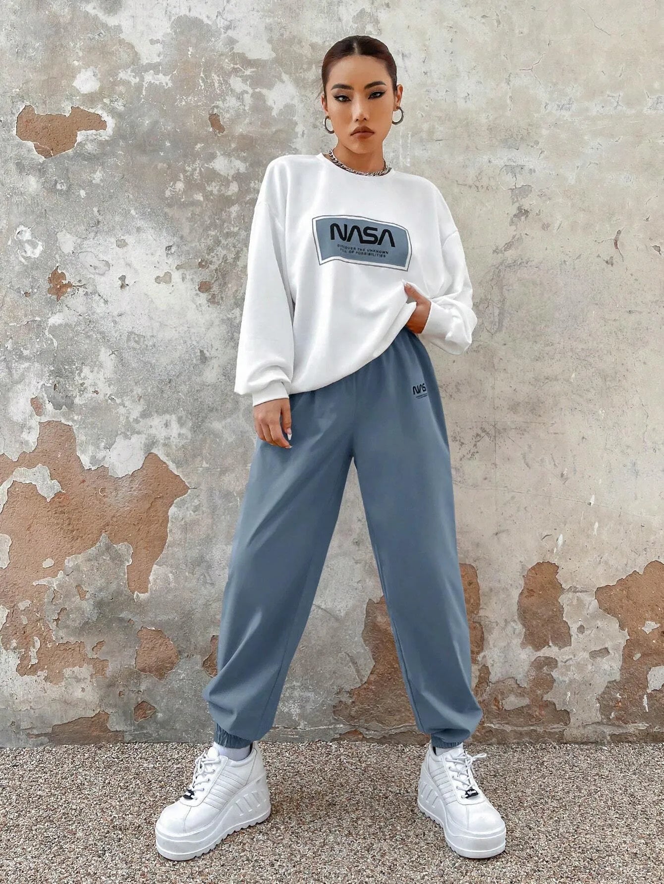 Graphic Drop Shoulder Sweatshirt & Sweatpants