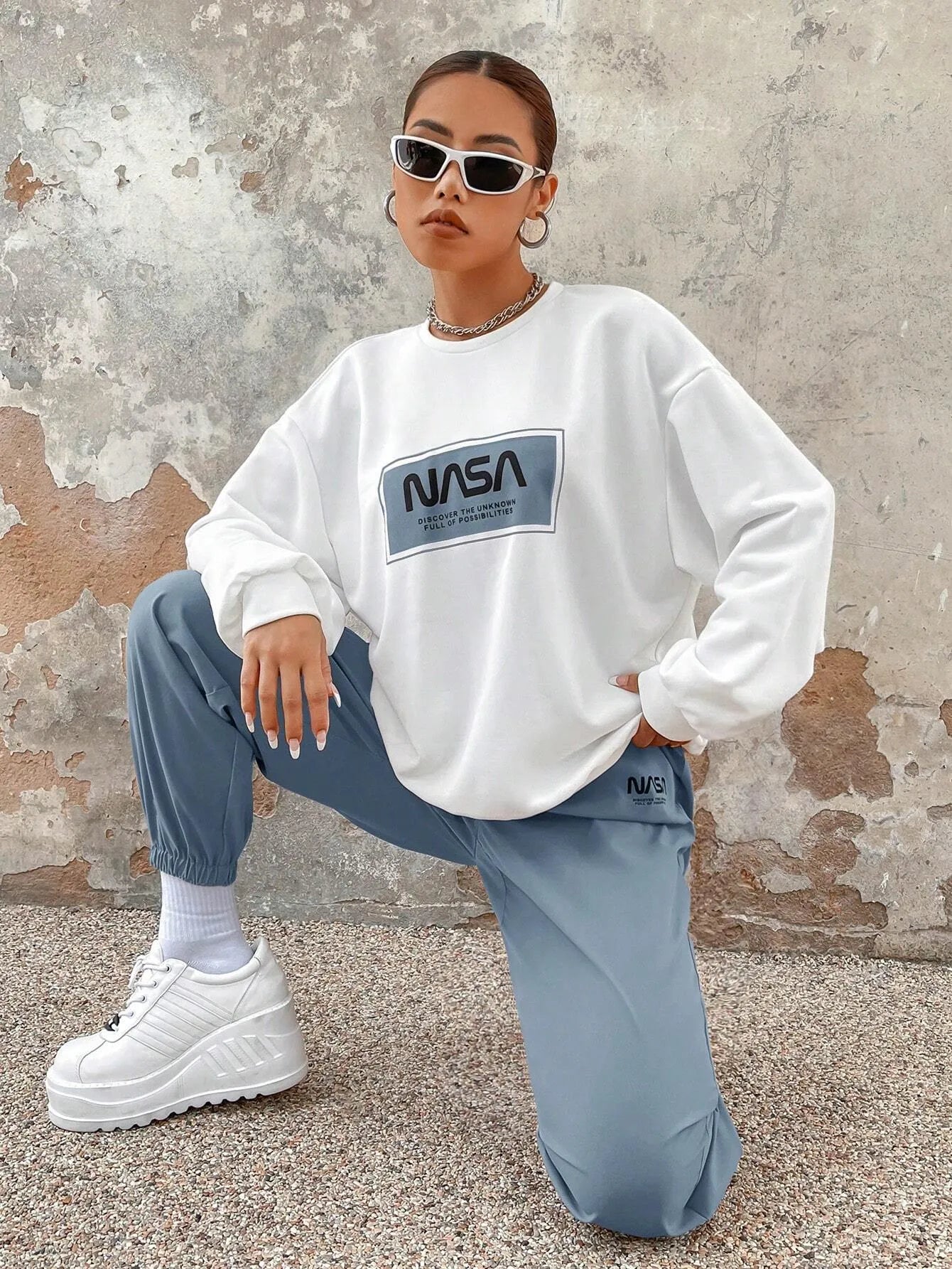 Graphic Drop Shoulder Sweatshirt & Sweatpants