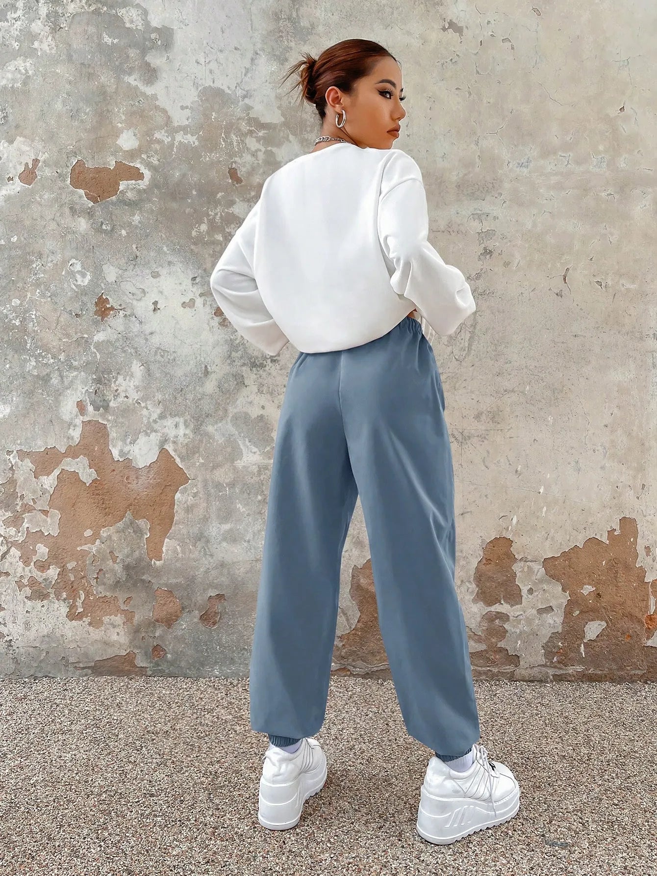Graphic Drop Shoulder Sweatshirt & Sweatpants