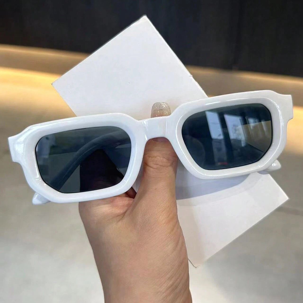 Square Frame Retro Glasses