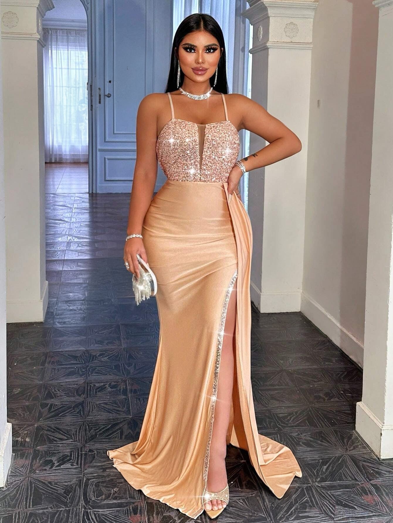 Elegant Spaghetti Strap Slim Fit Maxi Dress