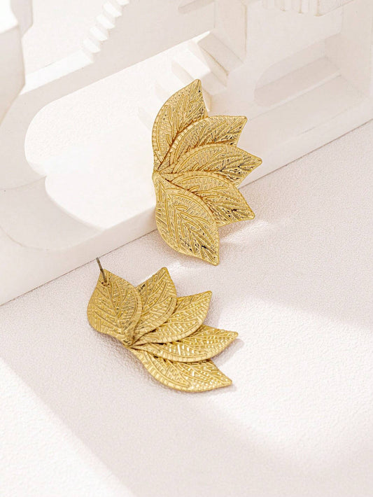 Elegant Textured Leaf Earrings