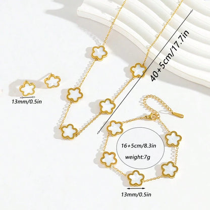 Clover Necklace Set