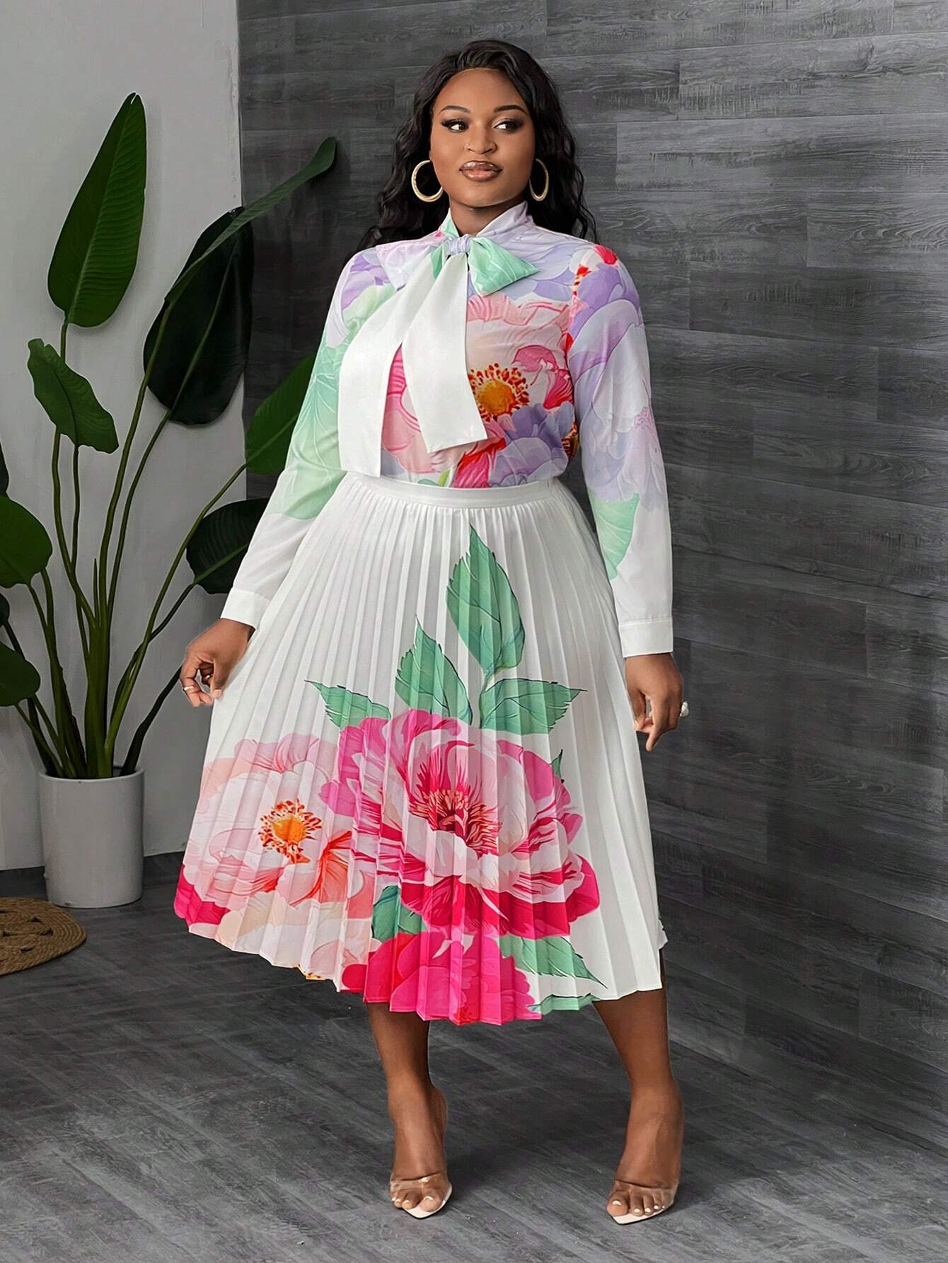 Elegant Floral Blouse & Pleated A-Line Skirt Suit