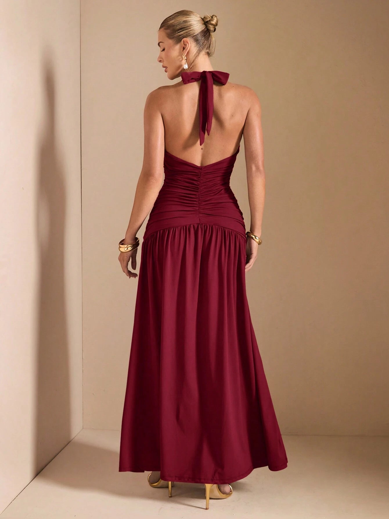 Minimalist Elegant Plunging V-Neck Backless High Slit Long Dress