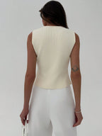 Sleeveless Side Slit Knit Top Hem