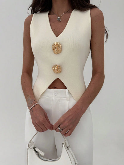 Sleeveless Side Slit Knit Top Hem