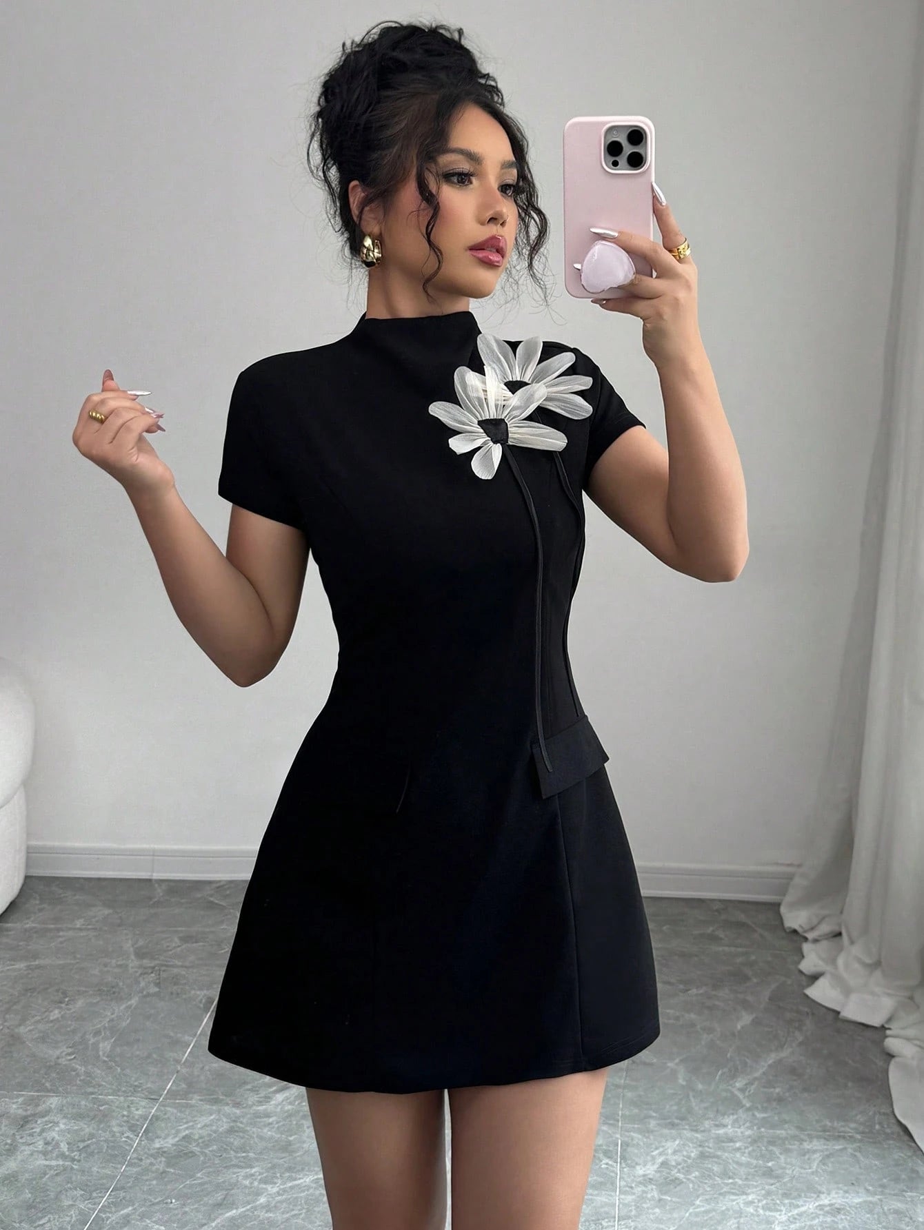 Slim Fit Elegant Mini Dress