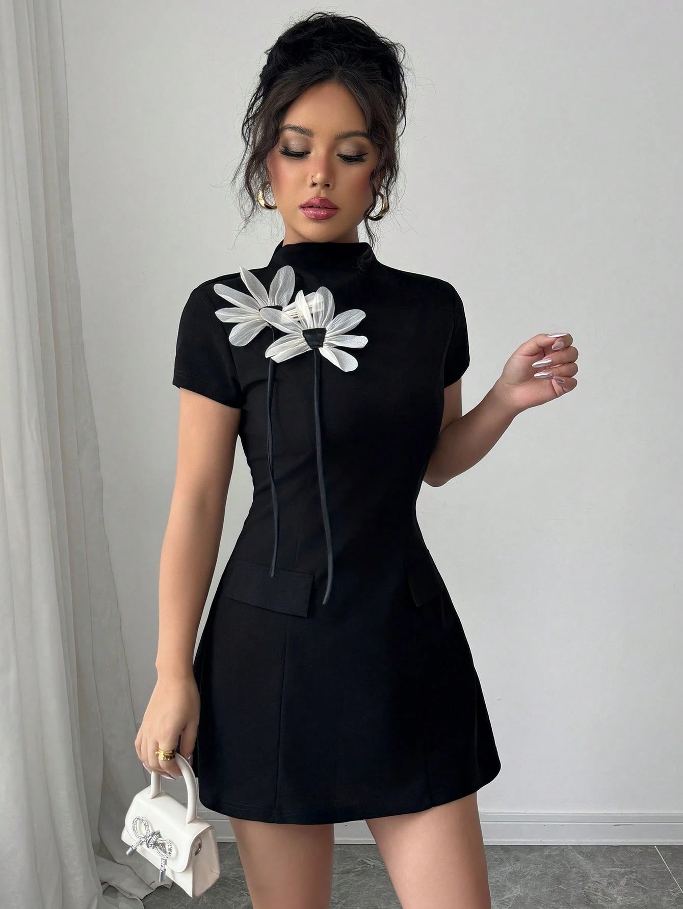 Slim Fit Elegant Mini Dress
