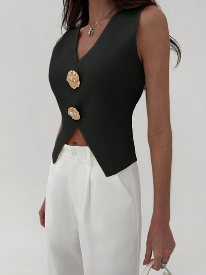 Sleeveless Side Slit Knit Top Hem