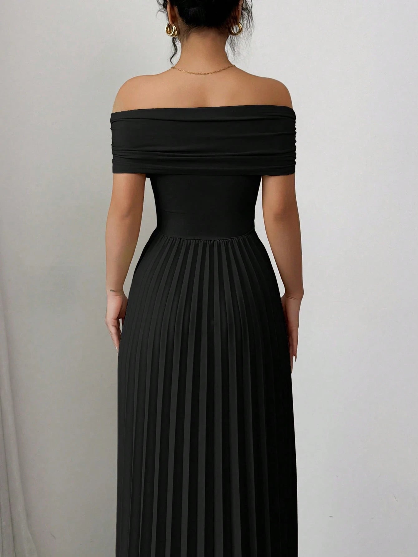 Off Shoulder Pleated Waist Elegant Dress