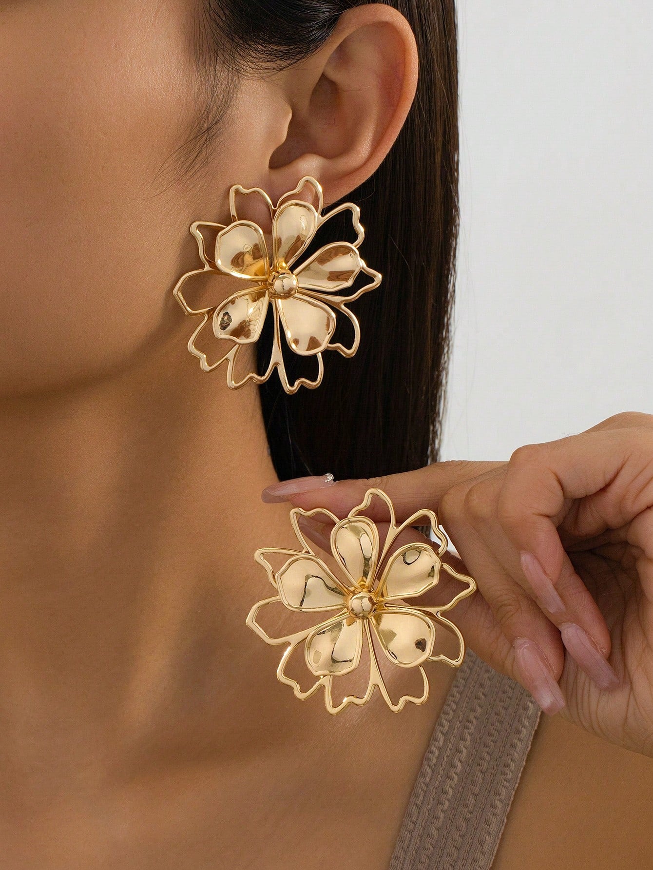 Hollow Out Double Layer Flower Earrings