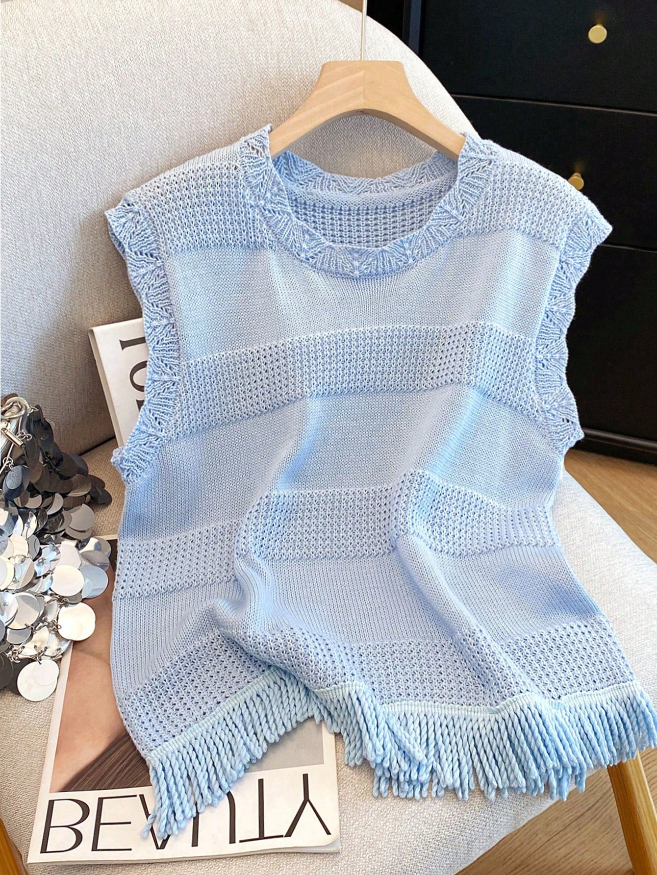 Textured Patchwork Shell Trim Fringed Hem Knit Tank Top