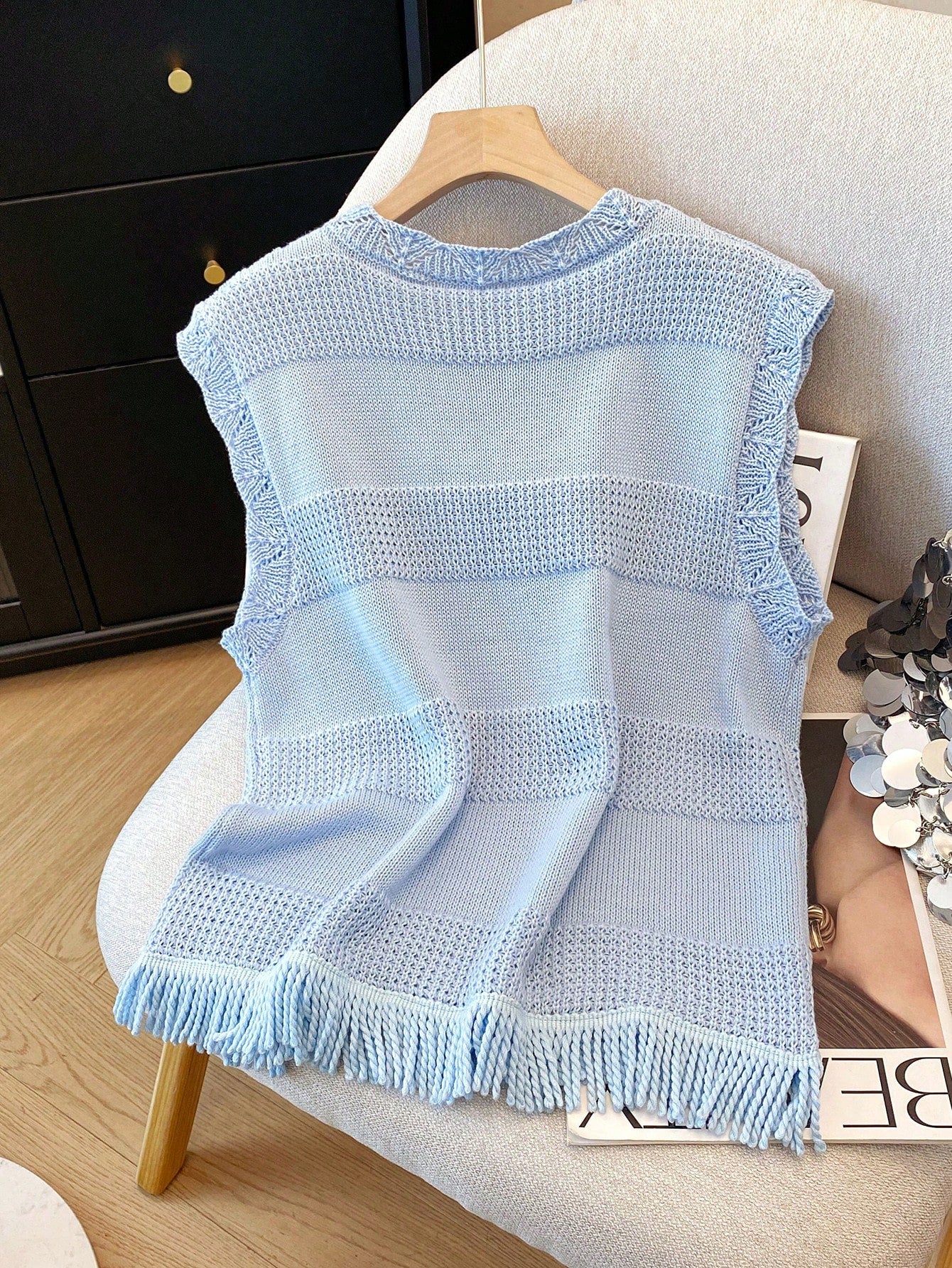 Textured Patchwork Shell Trim Fringed Hem Knit Tank Top