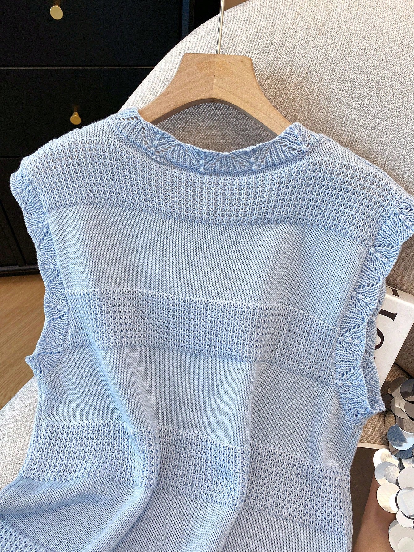Textured Patchwork Shell Trim Fringed Hem Knit Tank Top