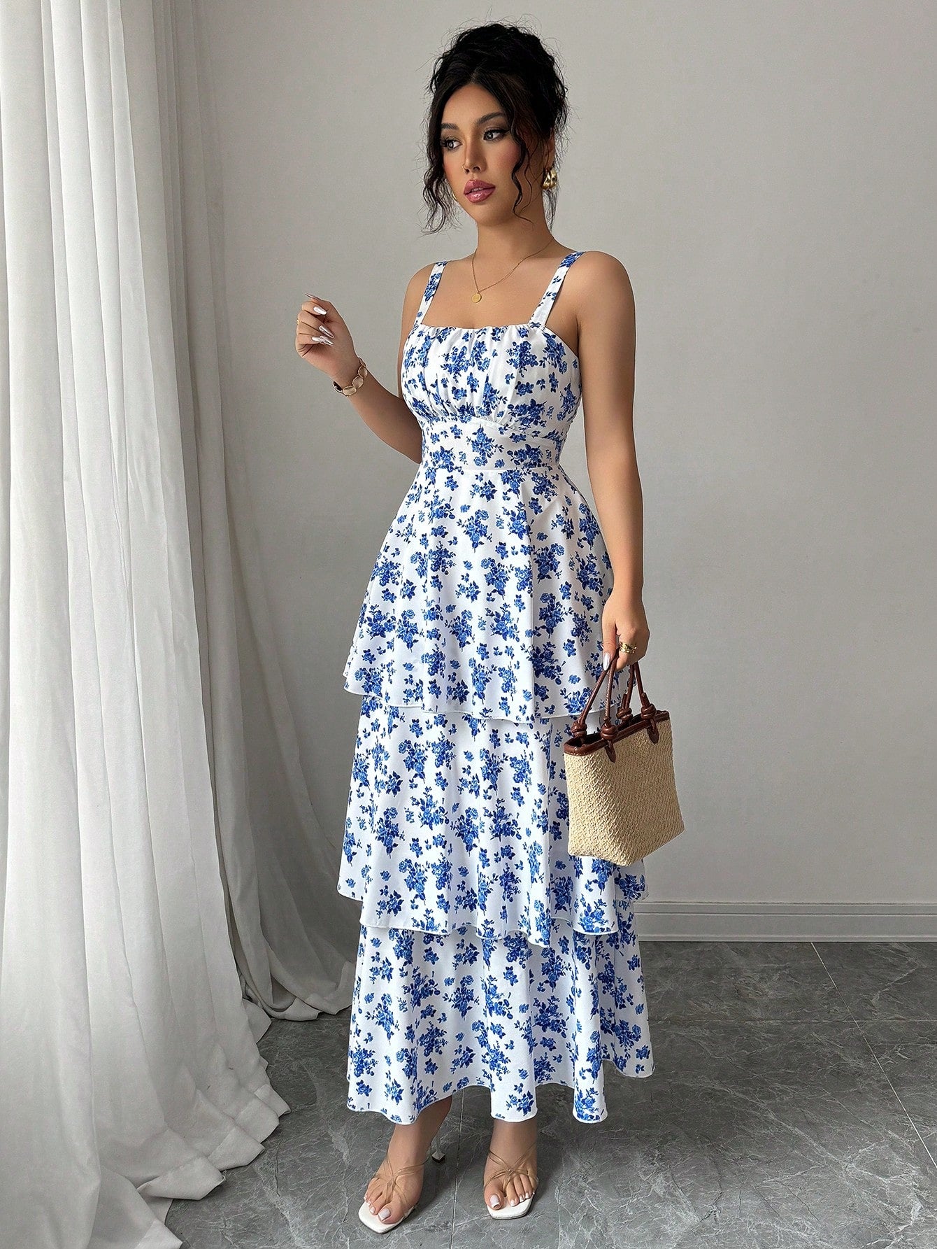 Elegant Sleeveless Strap Floral Maxi Dress