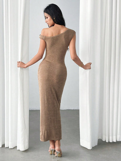 Slim Fit and Metal Buckle Decor Dress