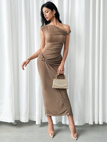 Slim Fit and Metal Buckle Decor Dress