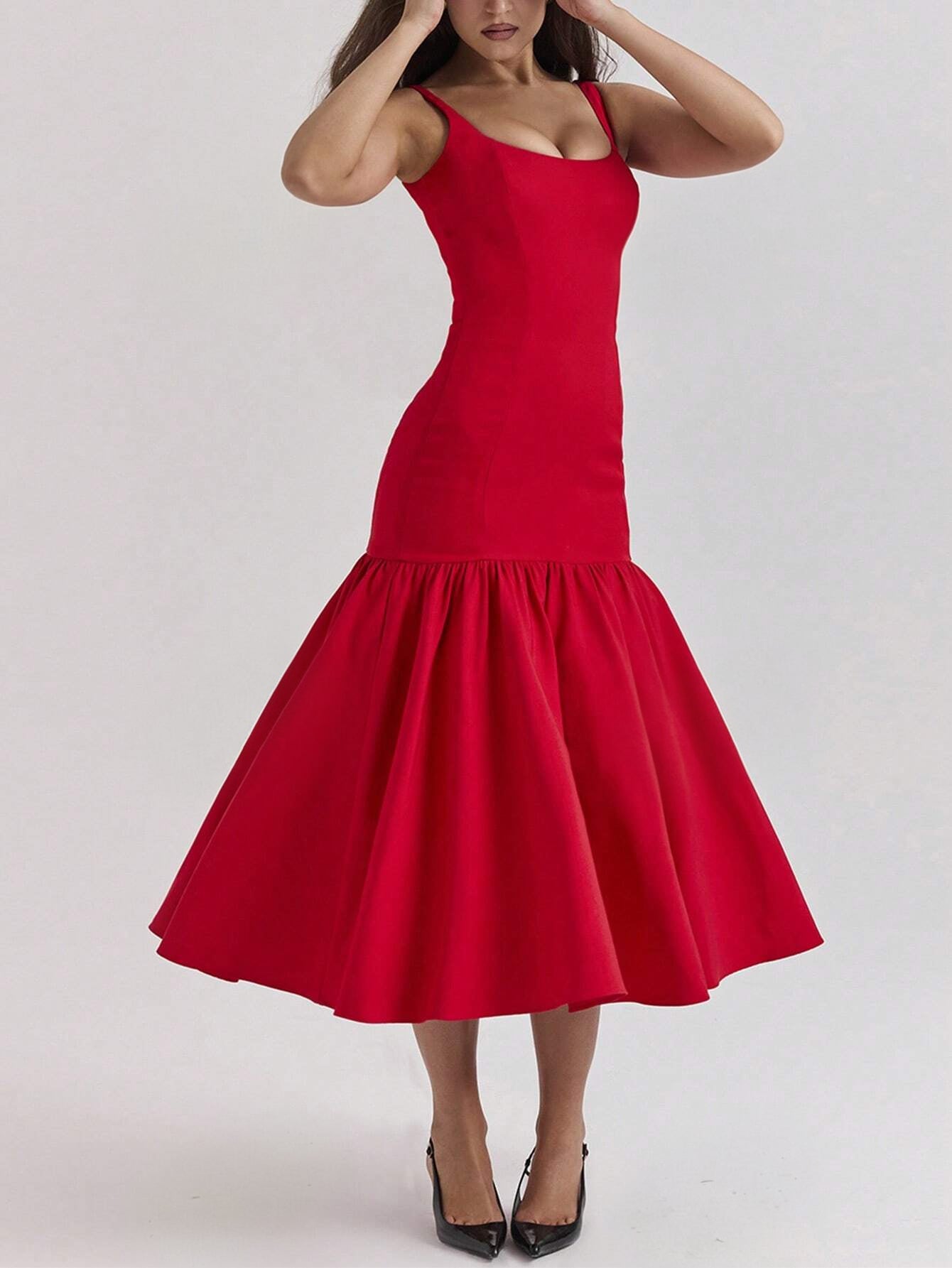 Elegant Spaghetti Strap Backless Dress