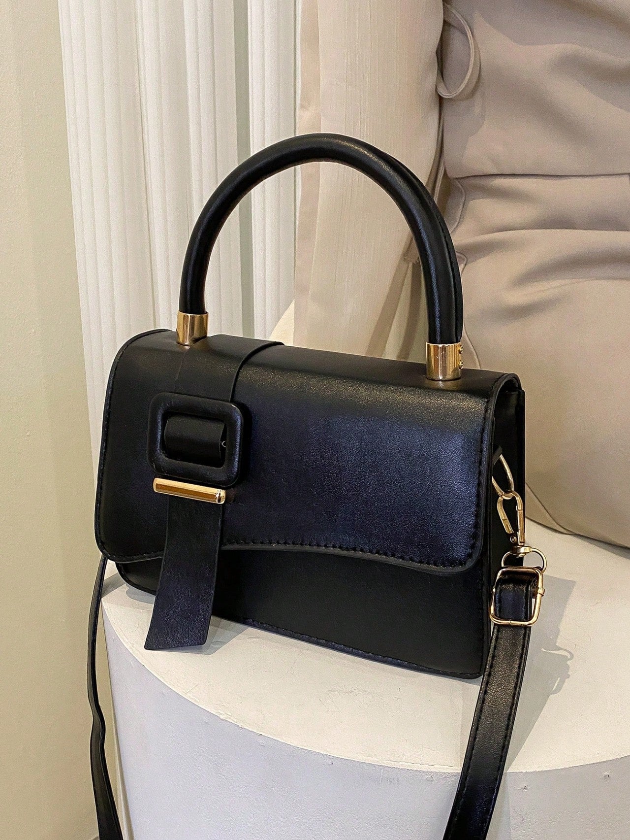 One Shoulder D Small Square Bag