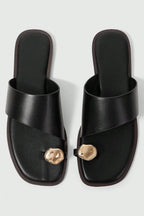 The Sculptural Toe-Ring Slide