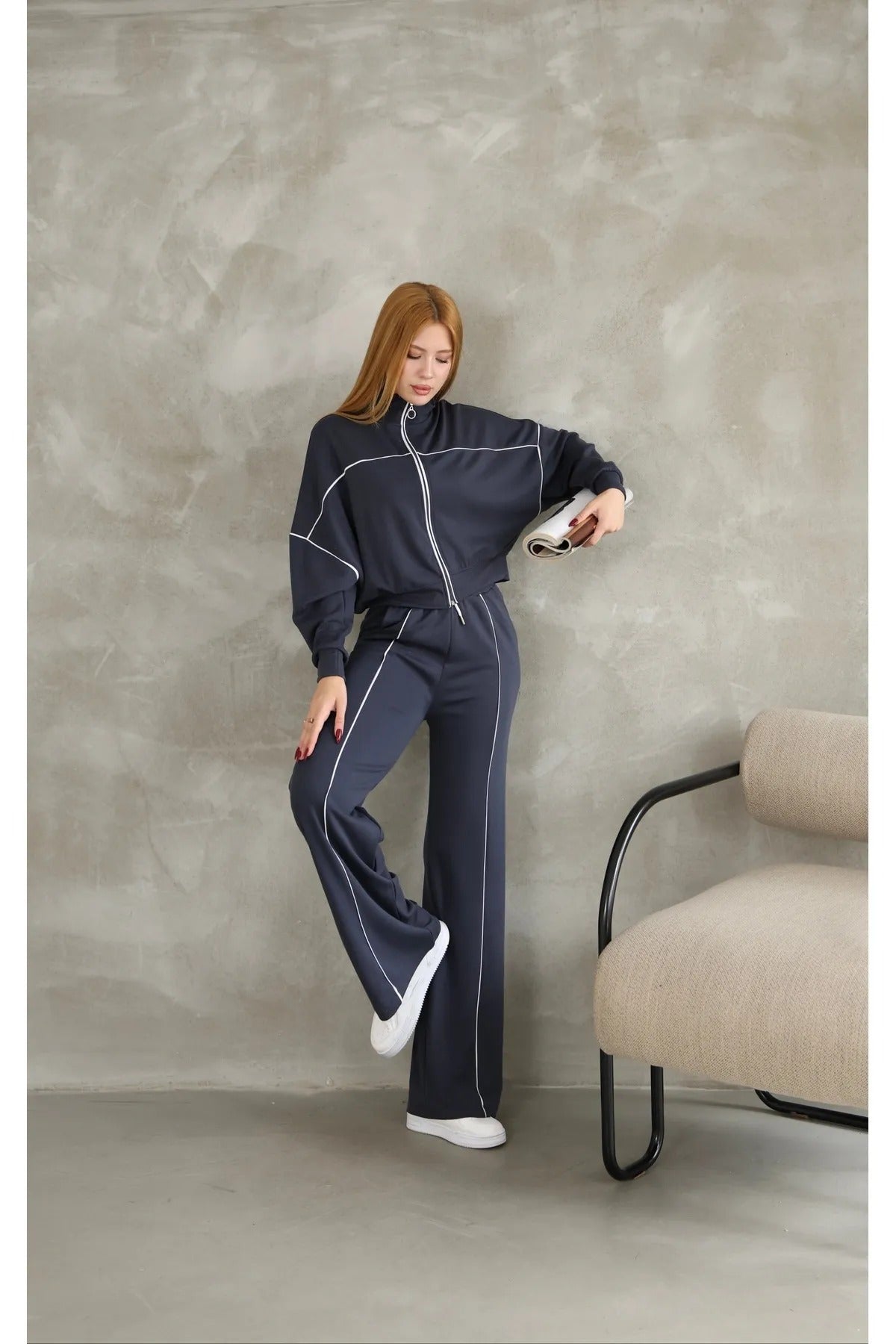 Long Sleeve Hoodie And Drawstring Waist Pant