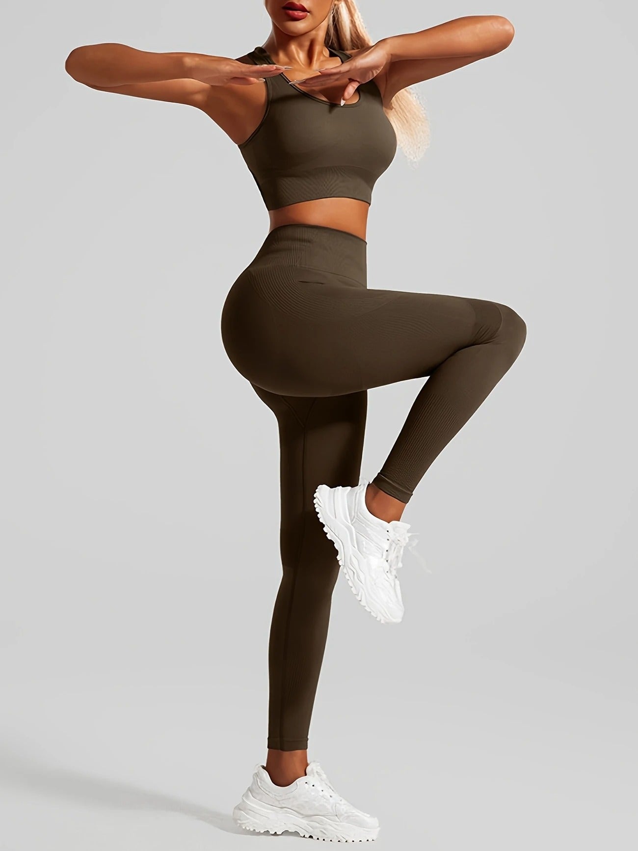 Crisscross Back Sports Bra & Leggings