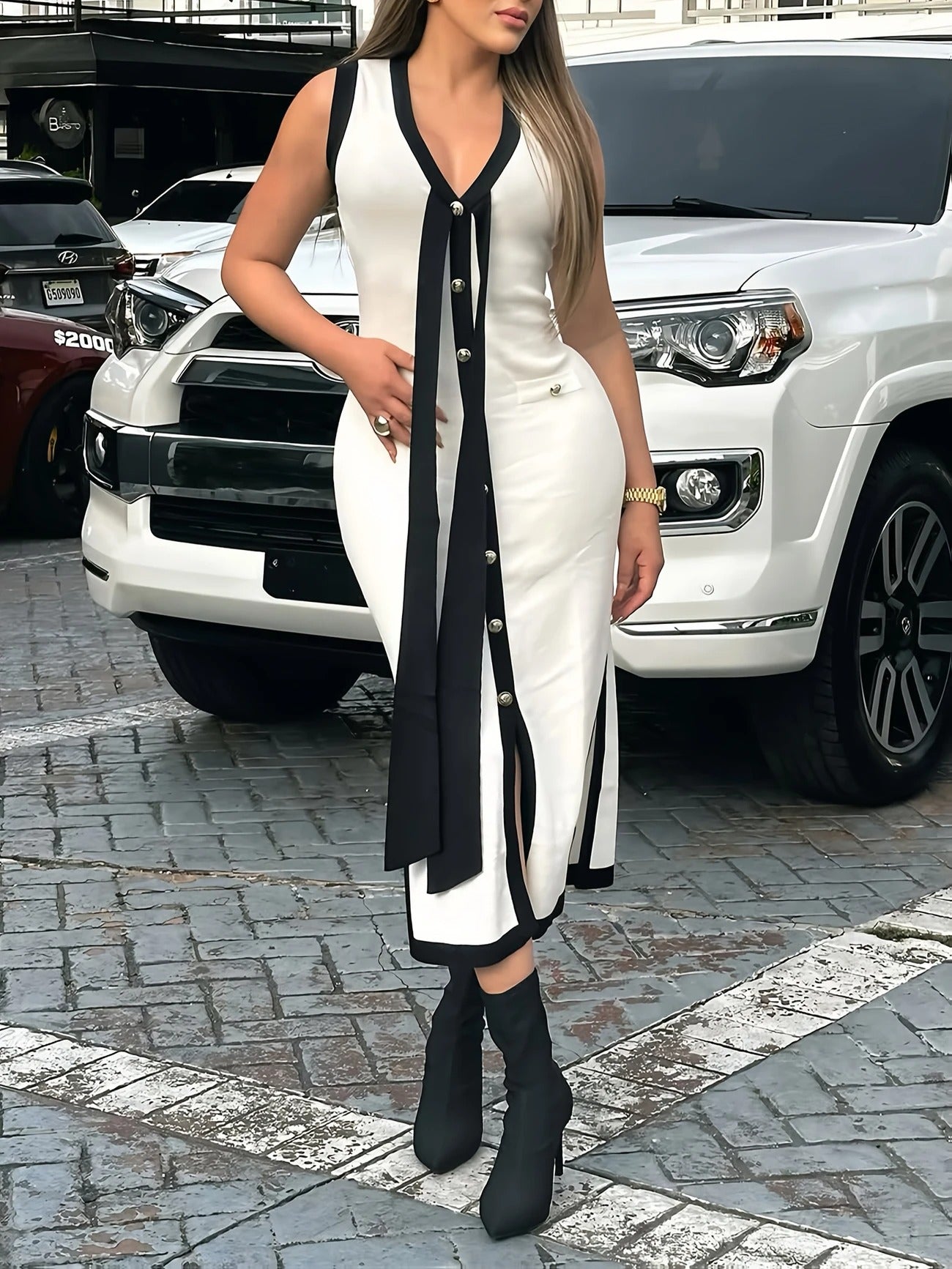 Elegant V-Neck Tie-Front Knit  Dress
