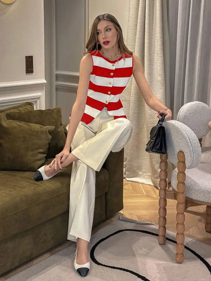 Stripe Asymmetrical Round Neck Fitted Knit Top