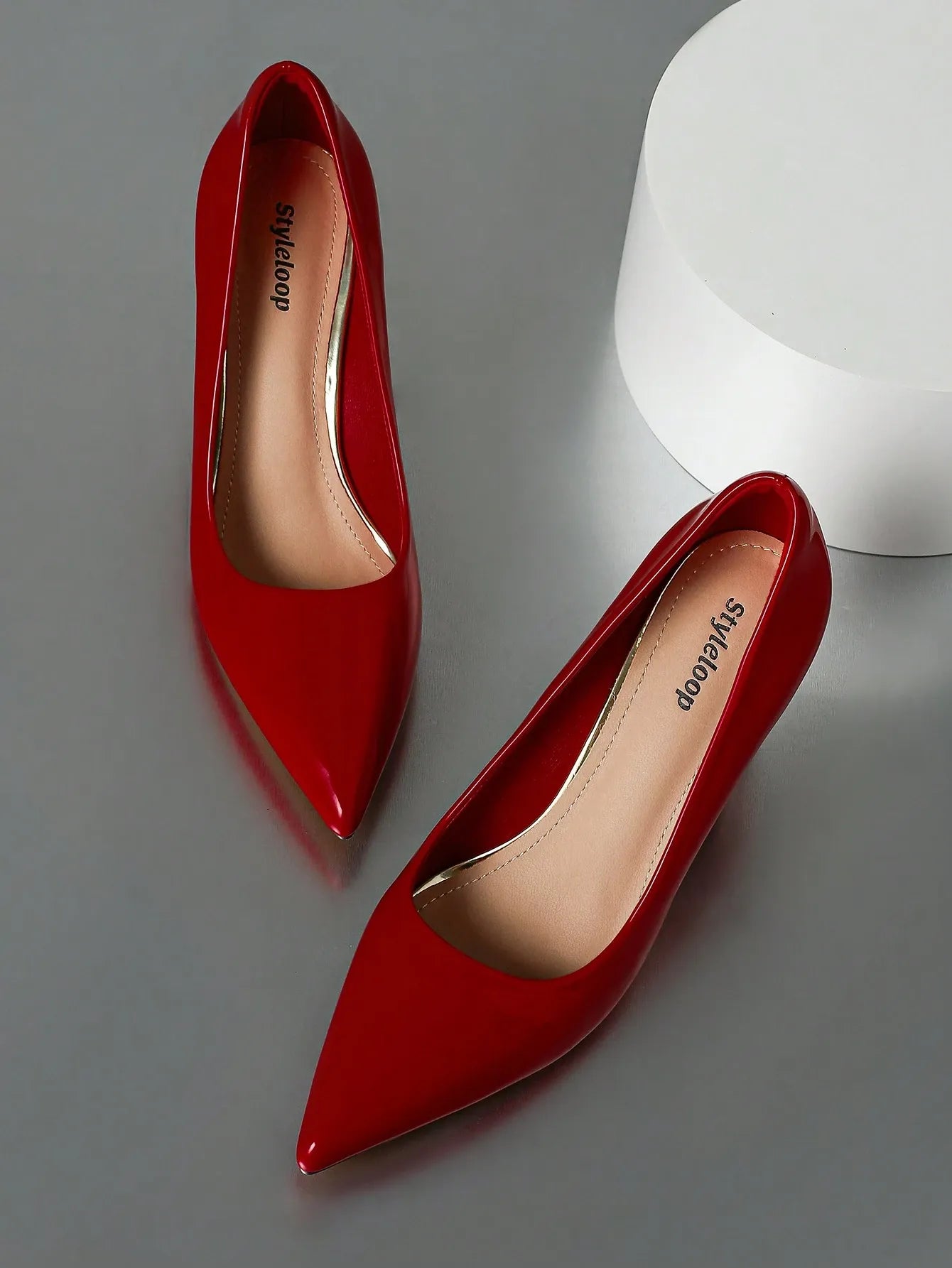 Minimalist Point Toe High Heel Pumps