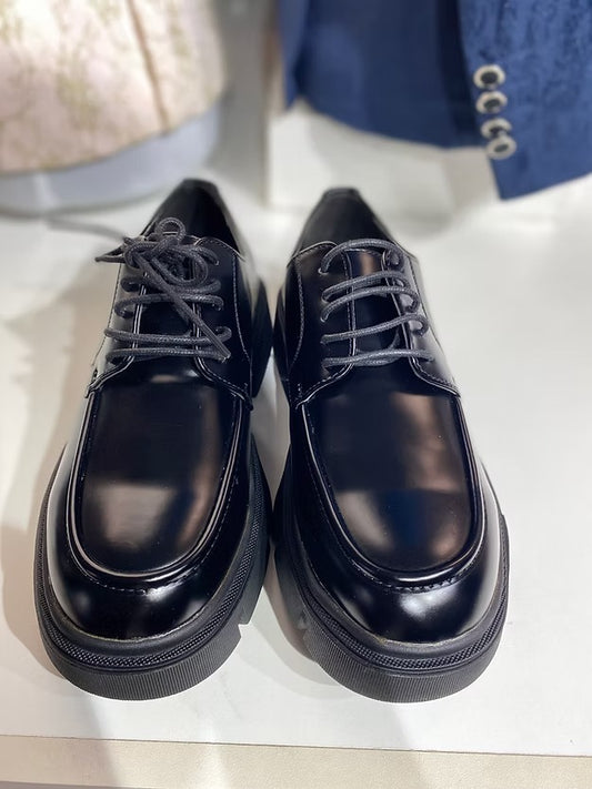Synthetic Low-Top Lace-Up Shoes