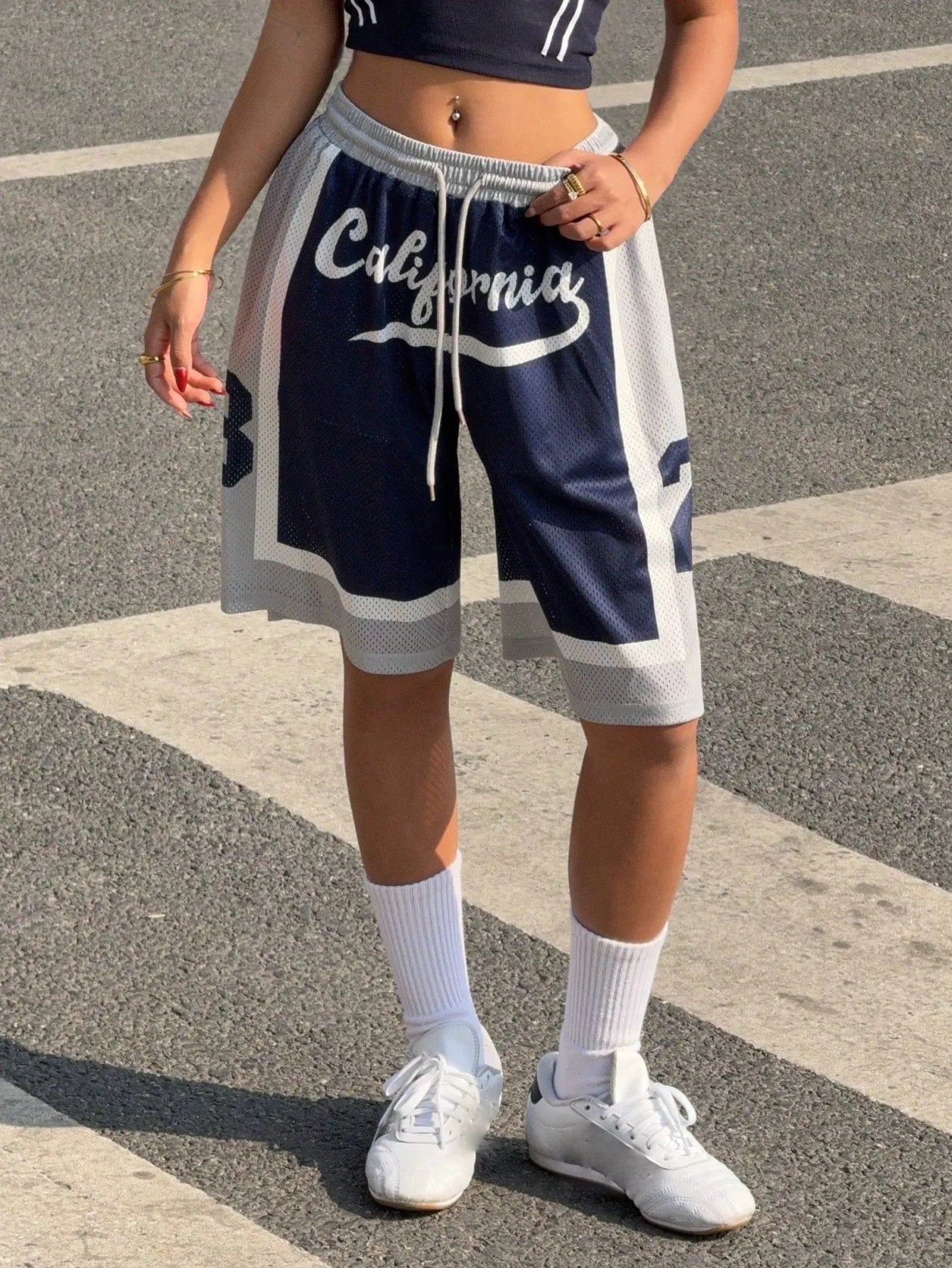 Drawstring Waist Casual Shorts