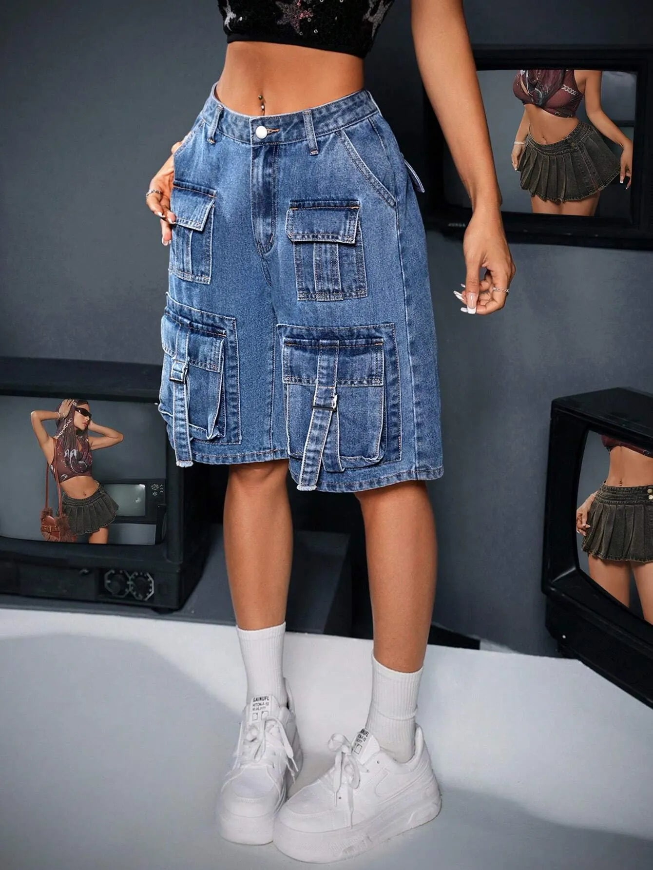 Front Pockets Denim Shorts