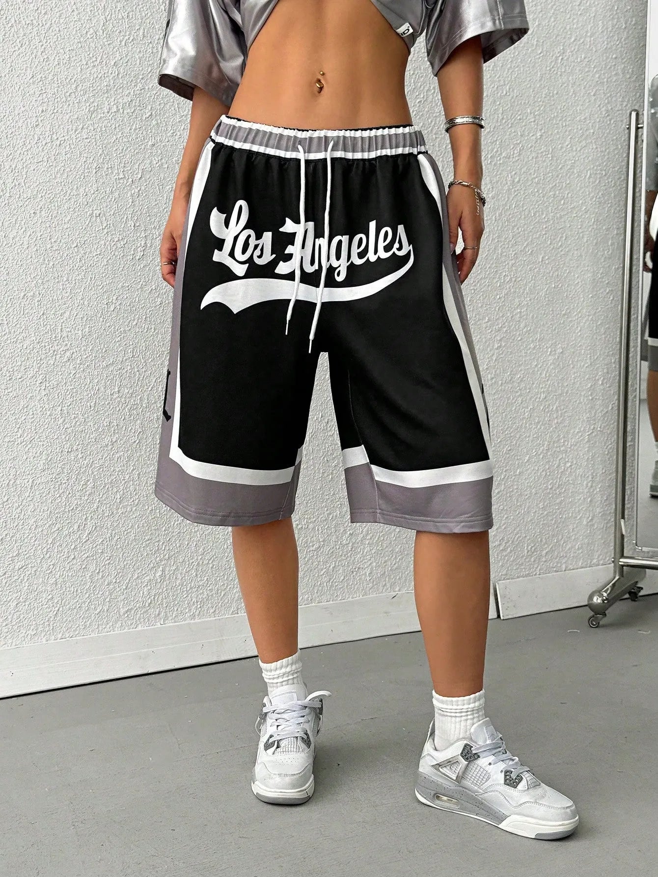 Drawstring Waist Casual Shorts