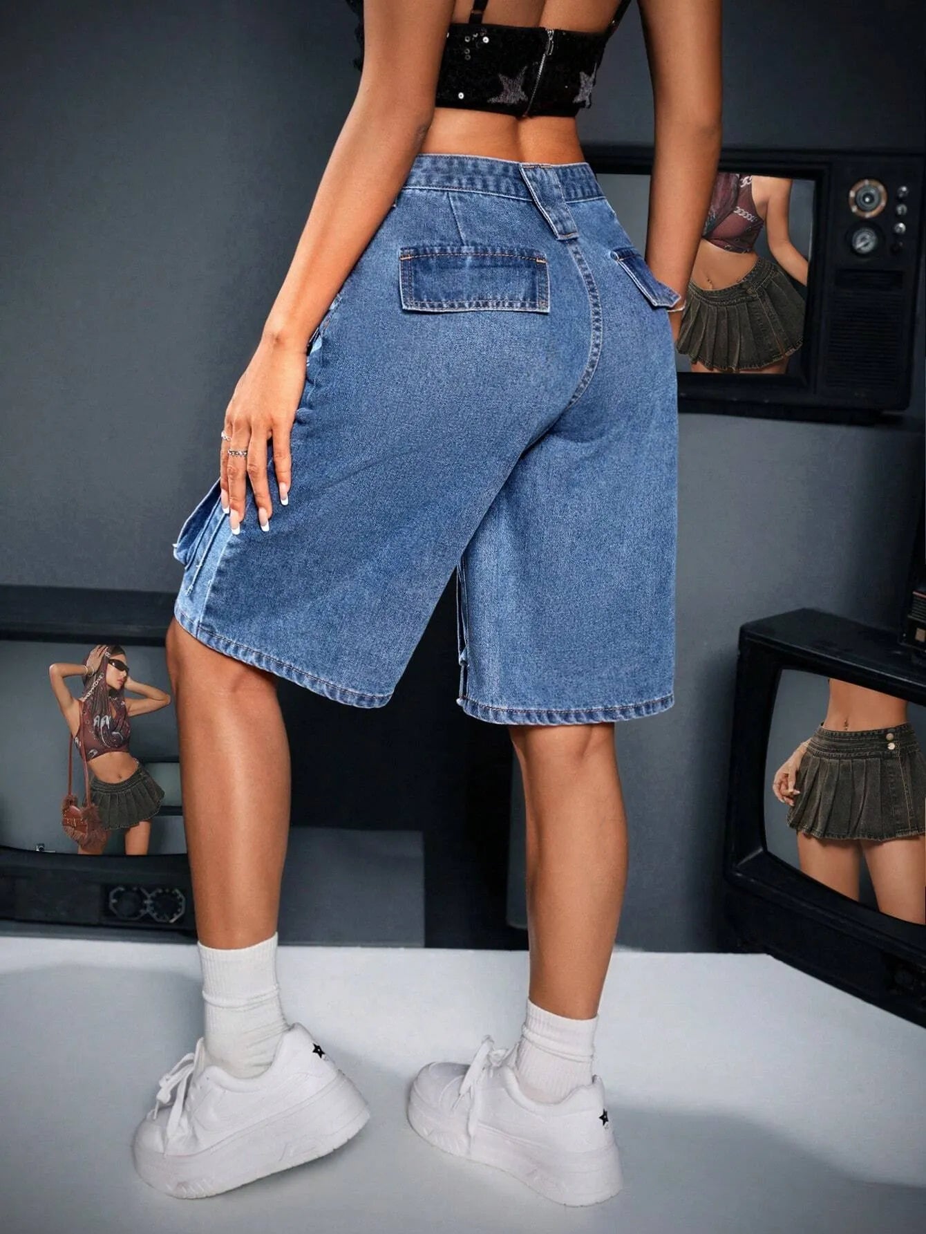 Front Pockets Denim Shorts