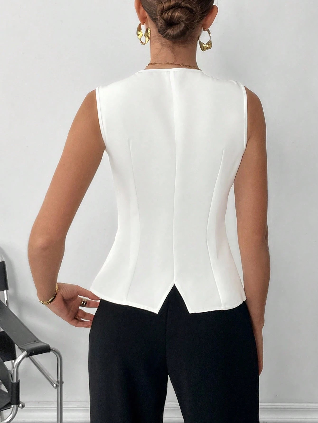 FAVEN white sleeveless blazer 