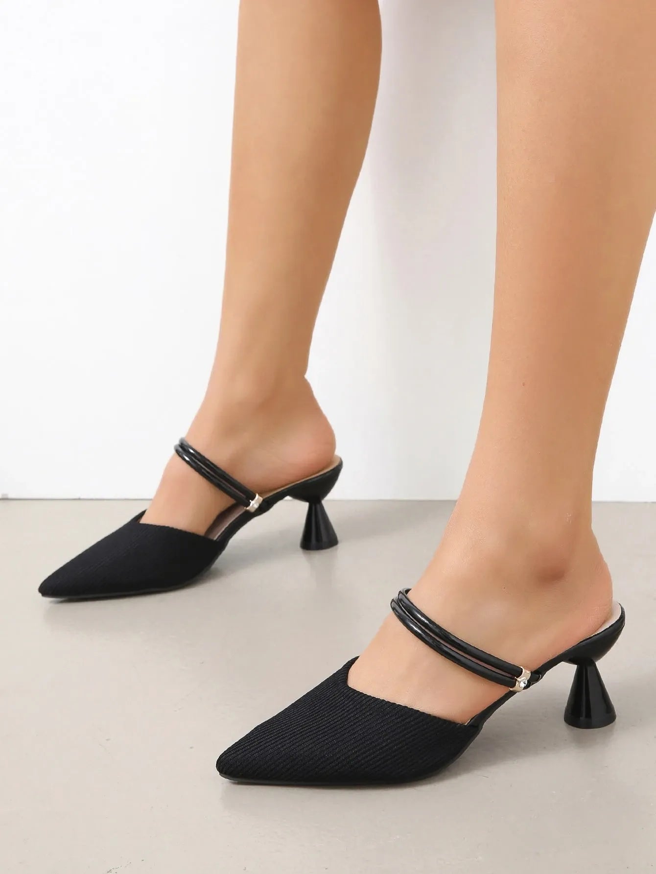 Pointed Toe Mules & Clogs Slip-On Heels