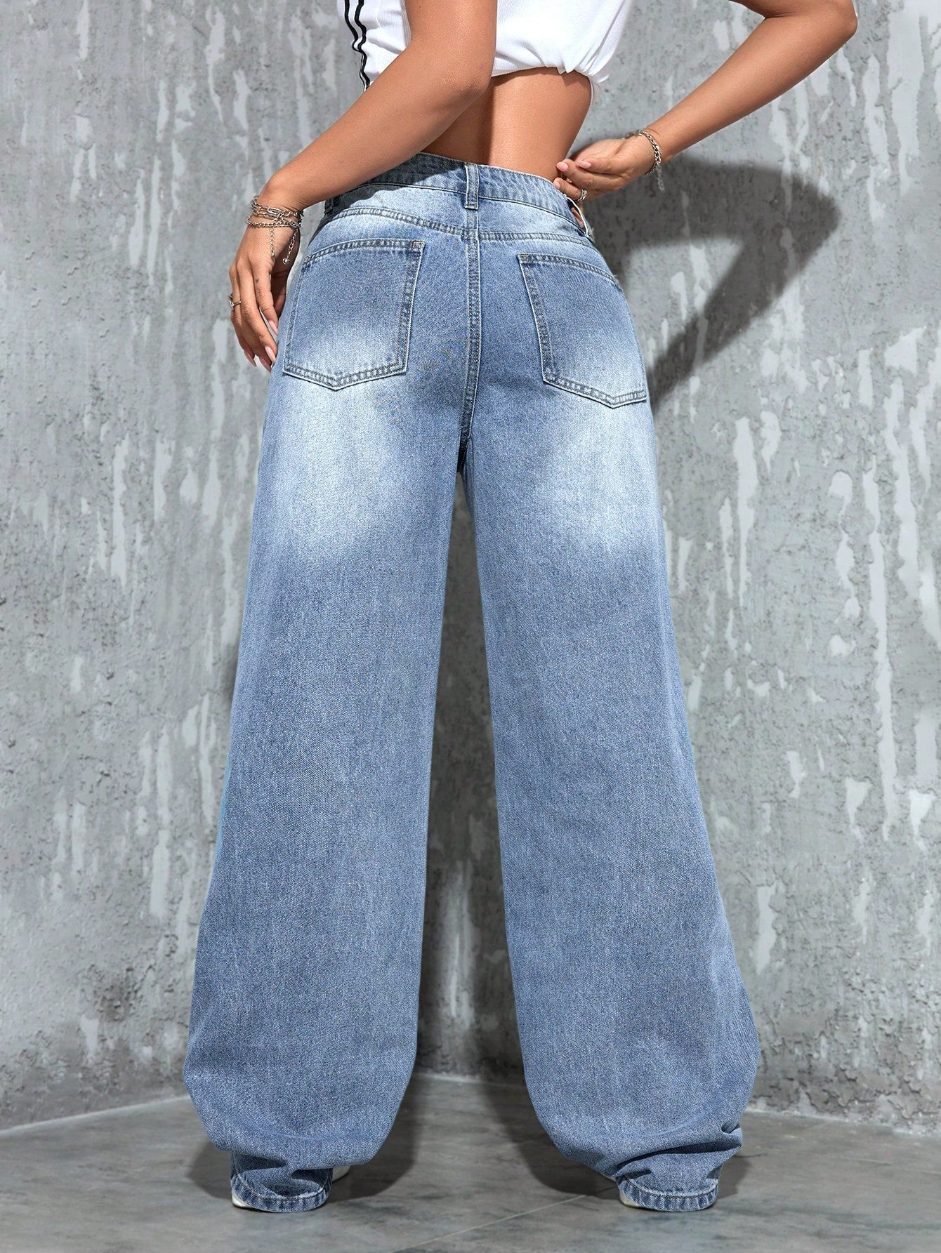 Straight Leg Loose Fit Casual Jeans