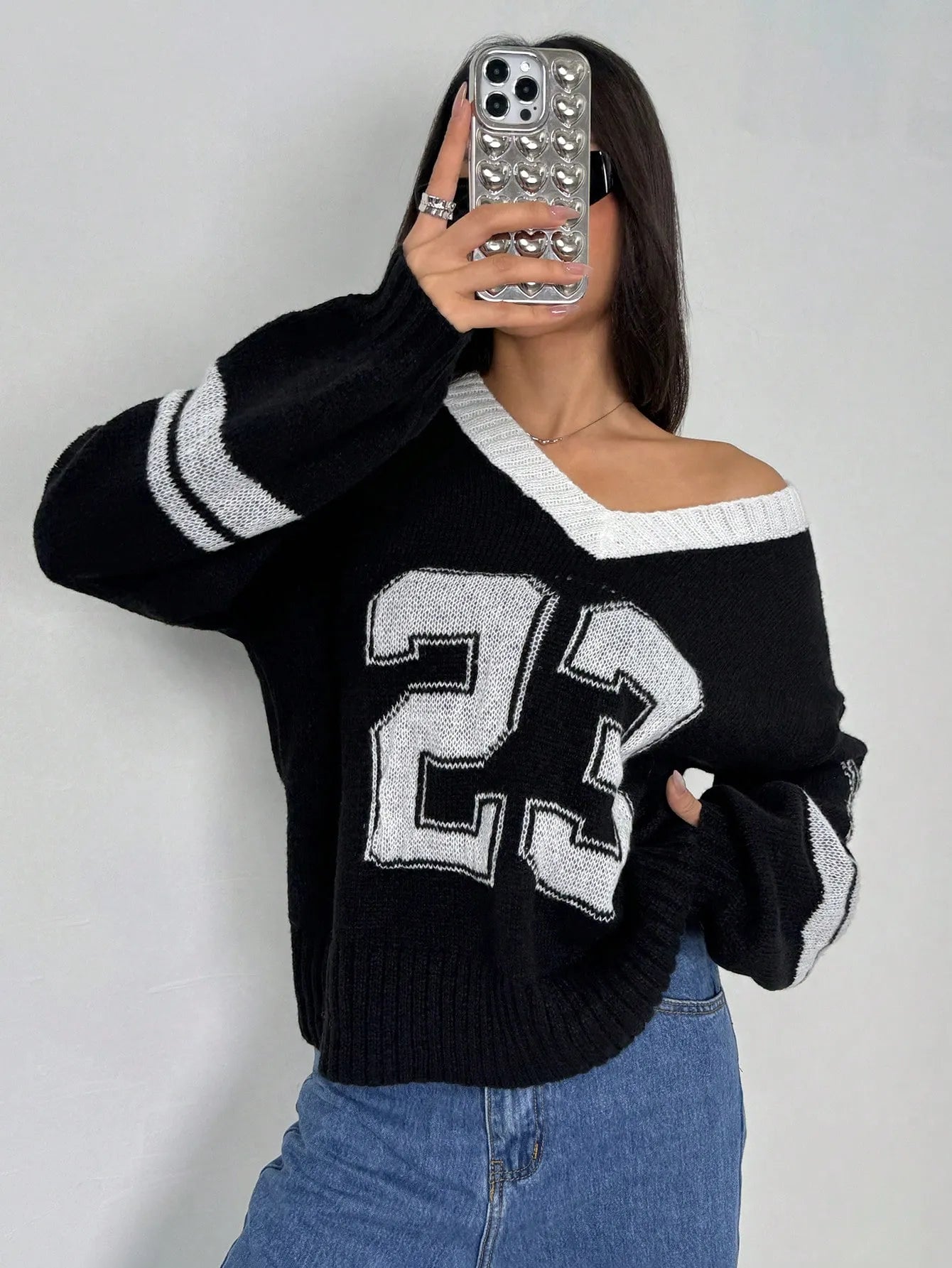 23 Jersey Sweater