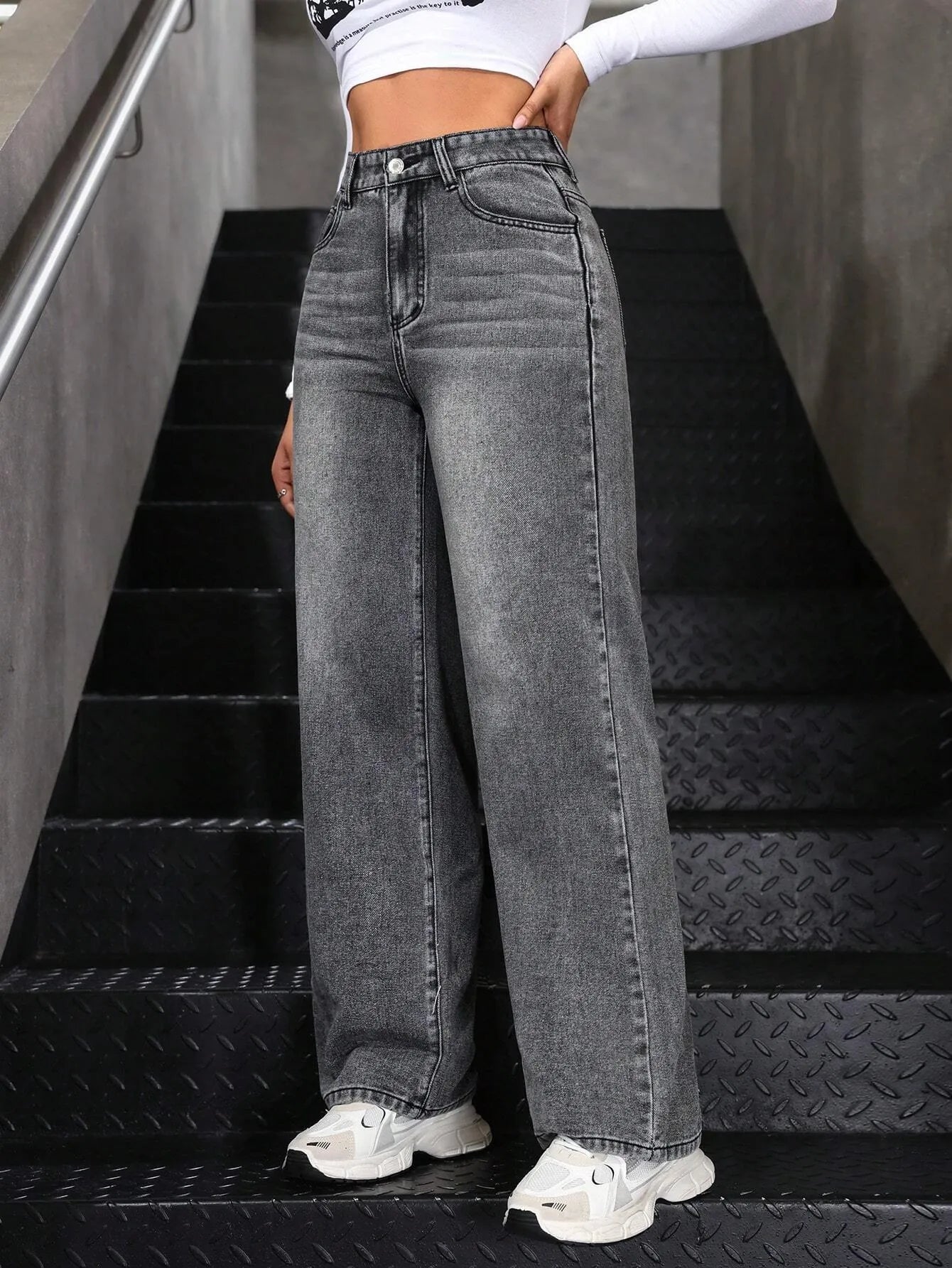 Loose Fit Casual Denim Jeans
