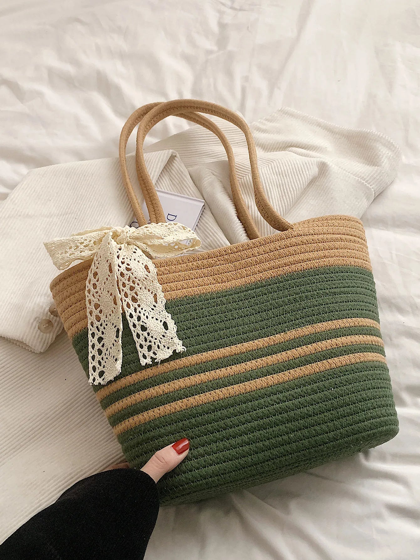 Medium Straw Tote Bag